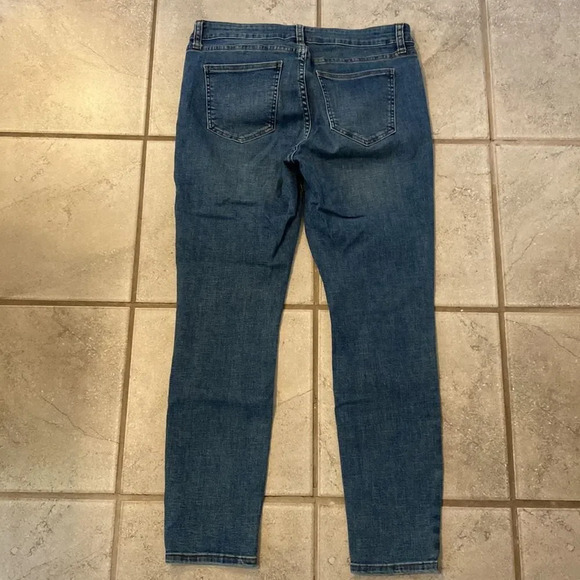 Pistola Women’s 29 Denim Jeans Medium Wash Skinny Fit - Picture 3 of 6